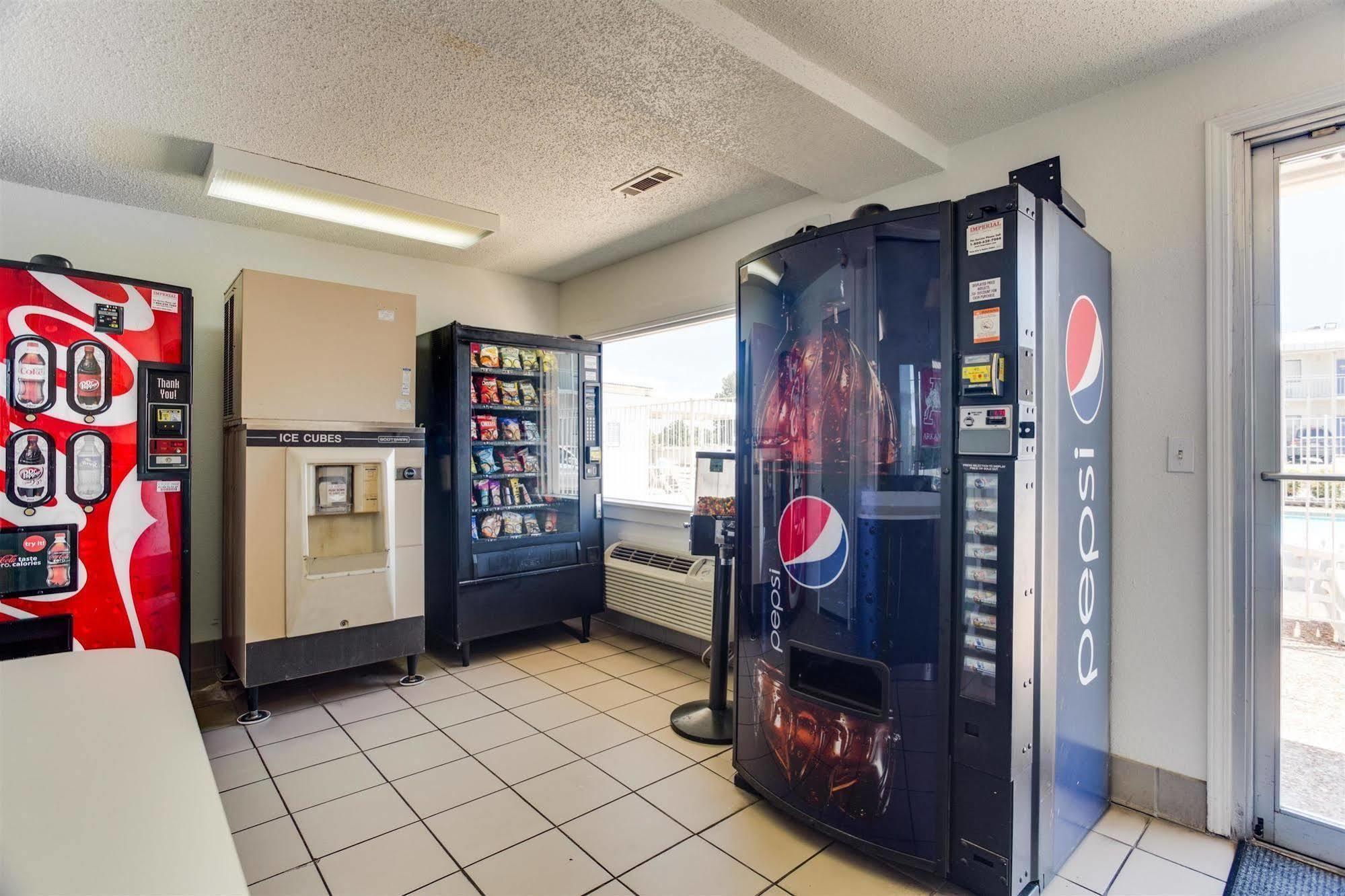 Motel 6-Fayetteville, Ar Luaran gambar