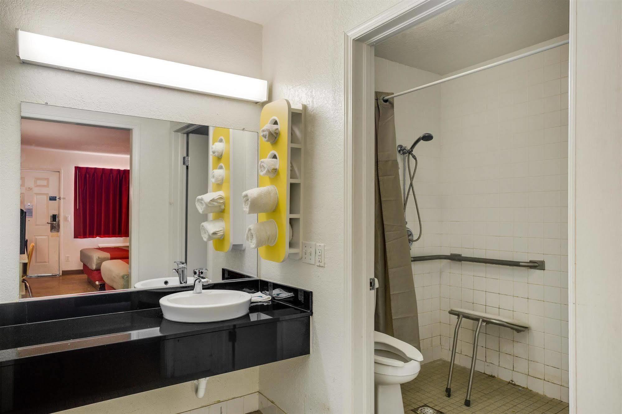 Motel 6-Fayetteville, Ar Luaran gambar