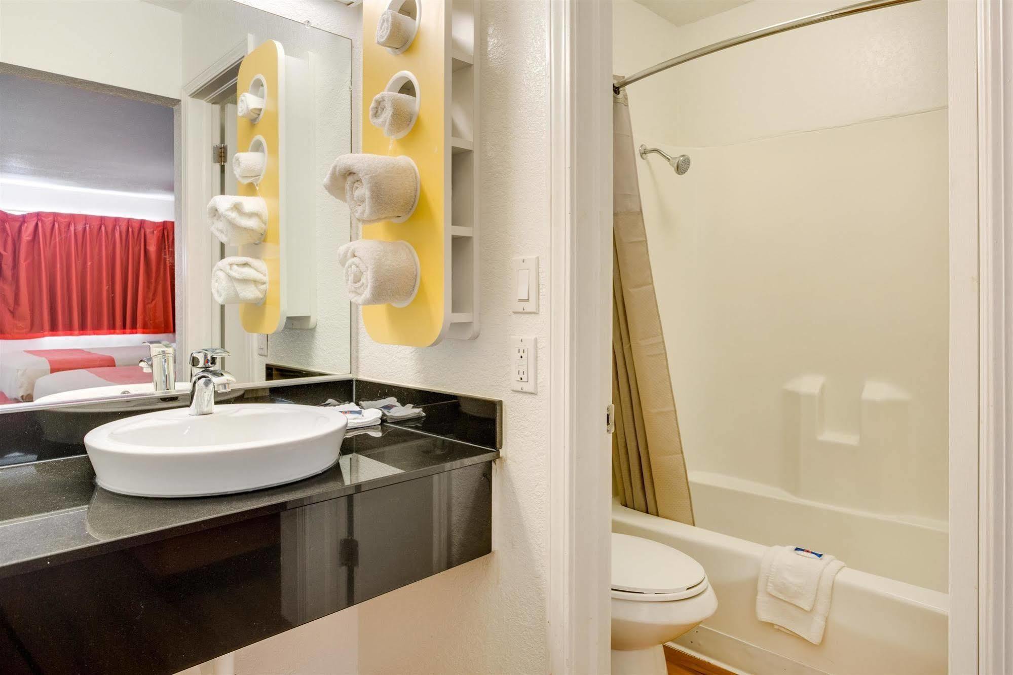 Motel 6-Fayetteville, Ar Luaran gambar