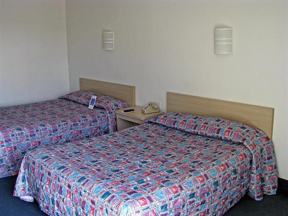 Motel 6-Fayetteville, Ar Bilik gambar