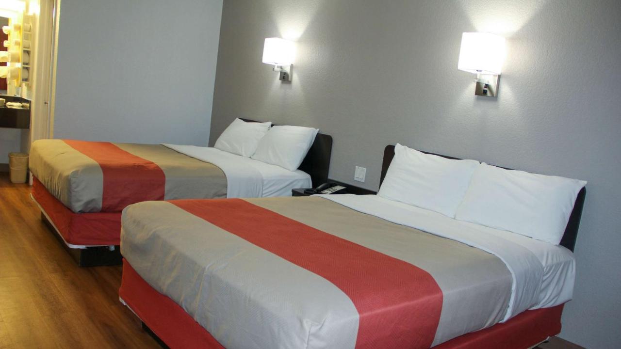 Motel 6-Fayetteville, Ar Luaran gambar