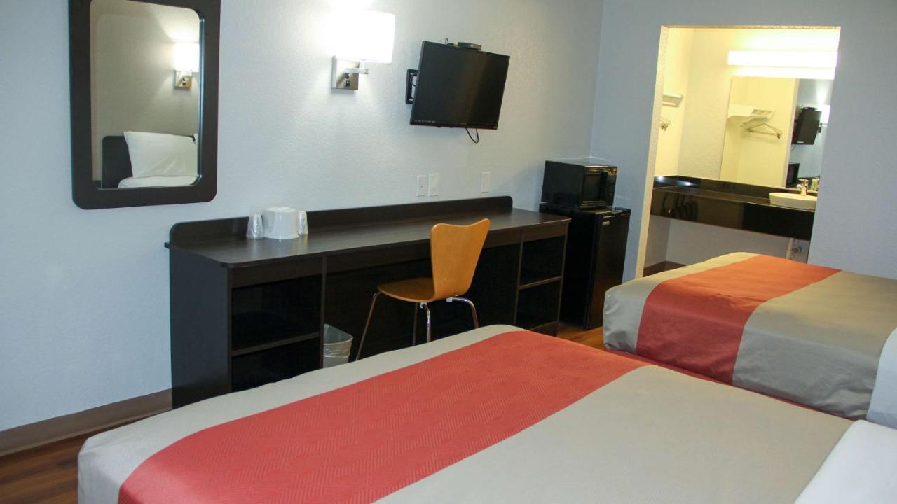 Motel 6-Fayetteville, Ar Luaran gambar