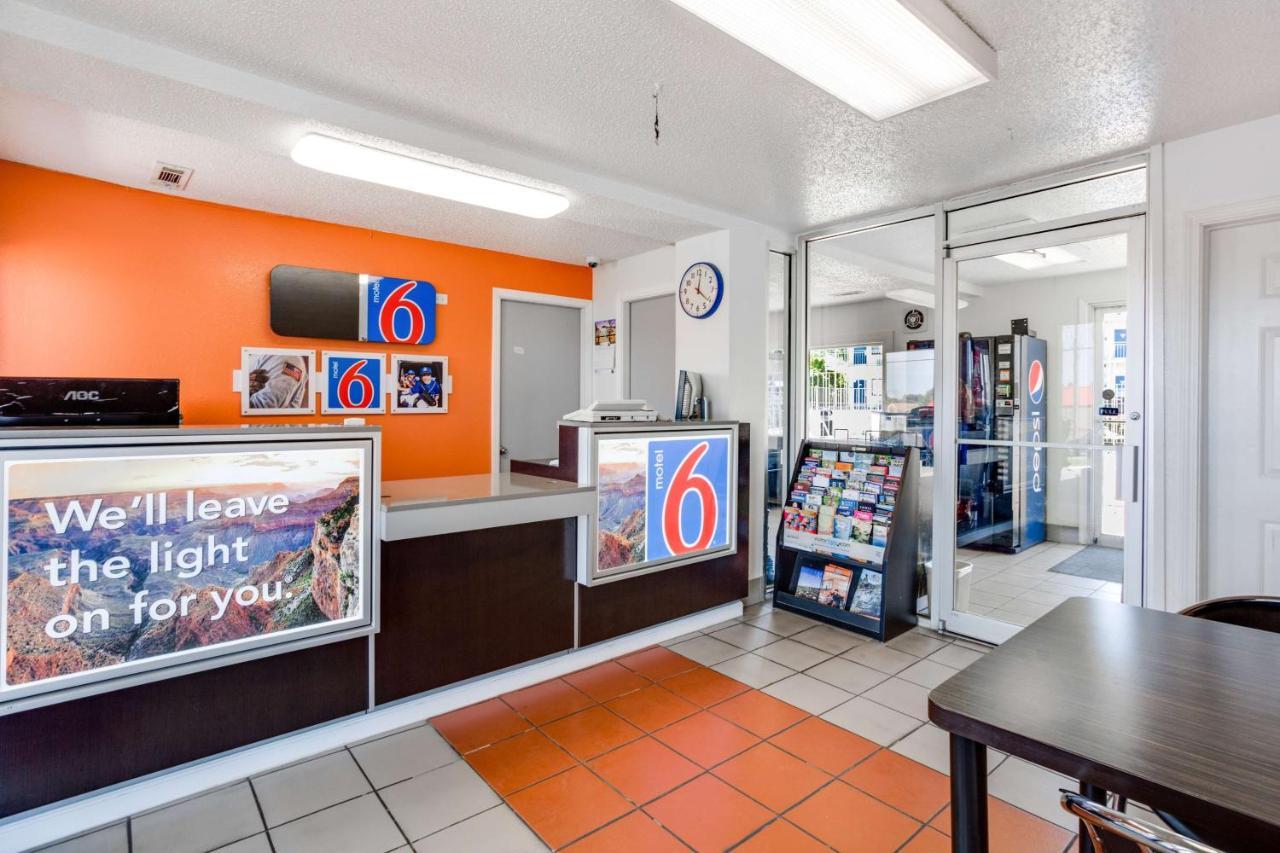Motel 6-Fayetteville, Ar Luaran gambar